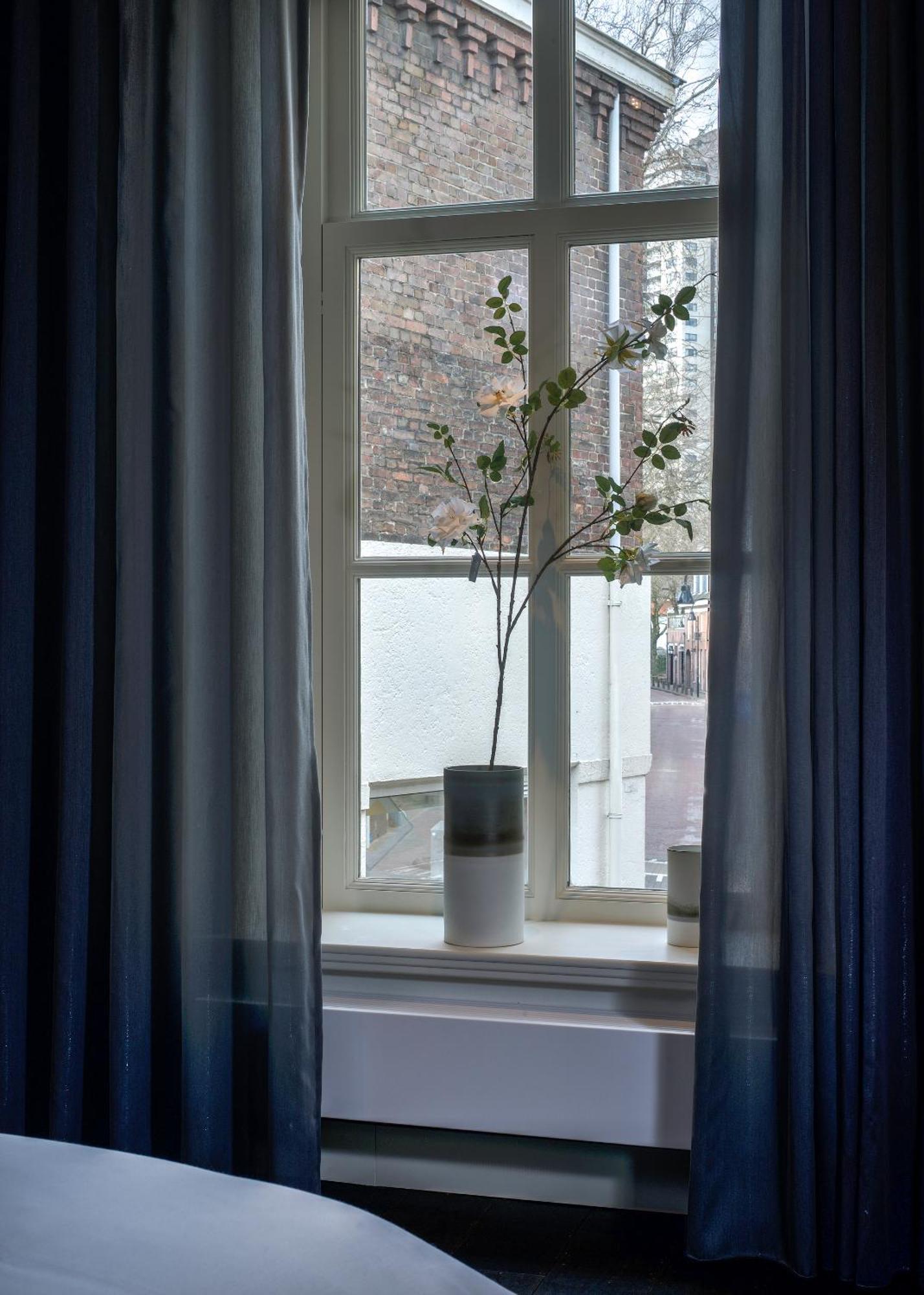 Kazerne Hotel - Member Of Design Hotels Eindhoven Exterior foto